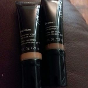 Mary KAY BUNDLE need gone asap